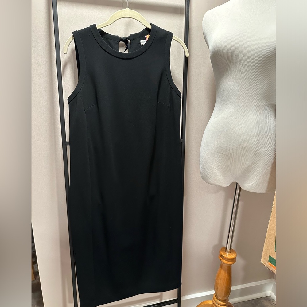 “A pea in the pod” maternity black dress size S
